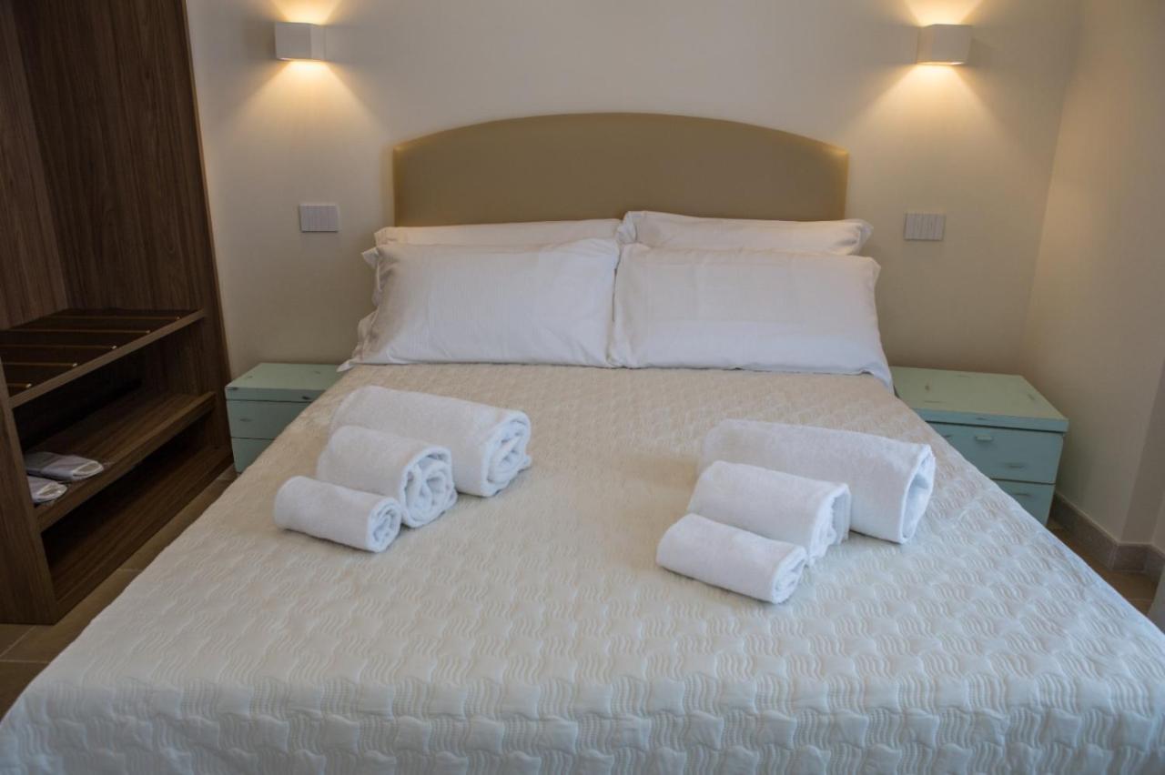 B&B Borgo Marinaro Порто Сан Джорджио Екстериор снимка